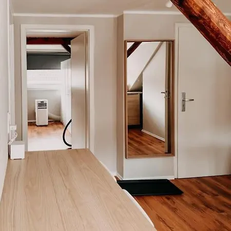 Zentral In Essen! 5 Gehminuten Vom Bahnhof ! Whdg *