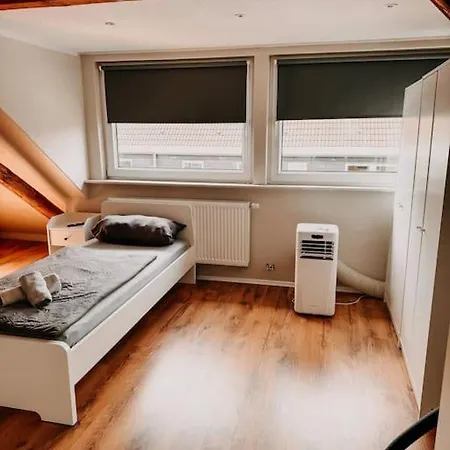 Zentral In Essen! 5 Gehminuten Vom Bahnhof ! Whdg * Essen